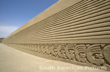 pge0191 Chan Chan: restored wall & bird mud relief frieze, Tschudi Palace, Plaza Ceremonial